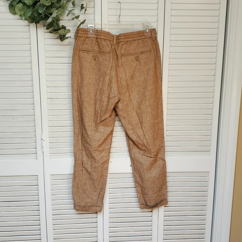 Banana Republic discover effortless